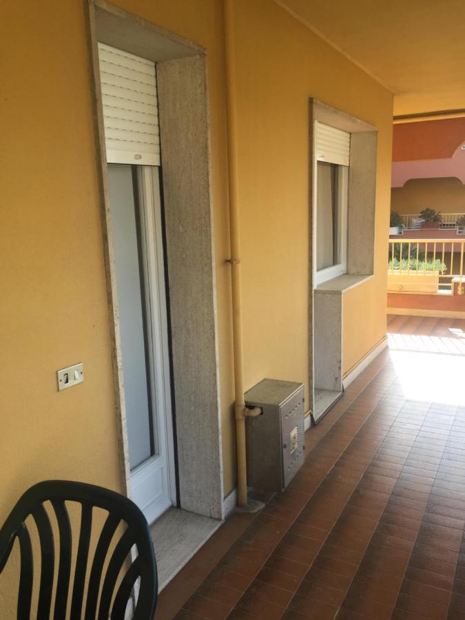 Apartament A Due Passi Dal Mare Vallecrosia Zewnętrze zdjęcie