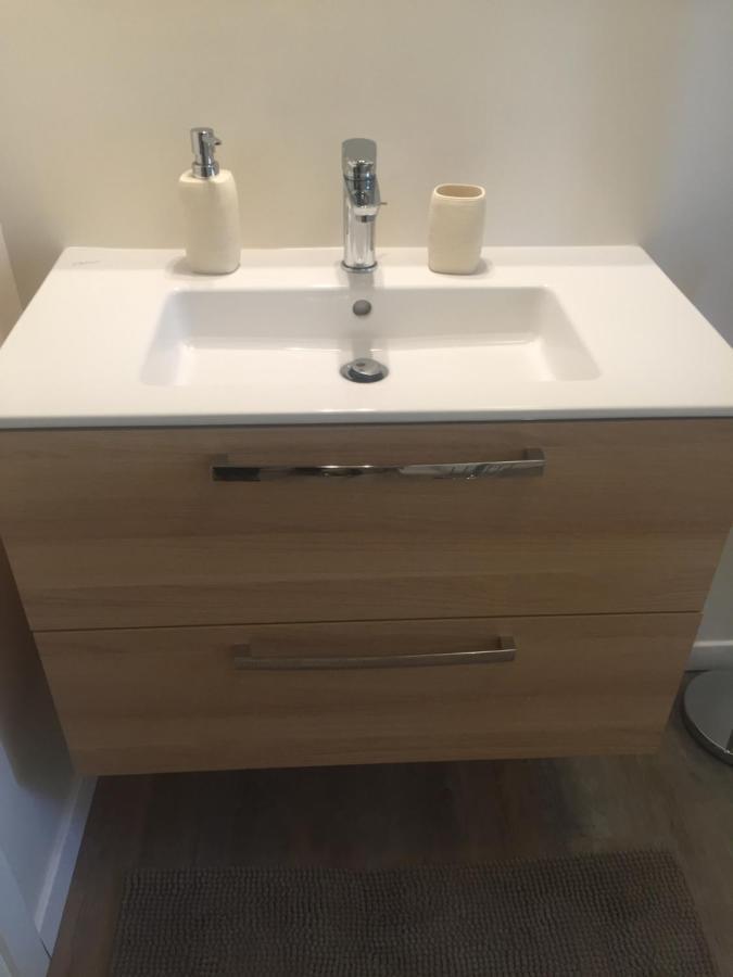 Apartament A Due Passi Dal Mare Vallecrosia Zewnętrze zdjęcie